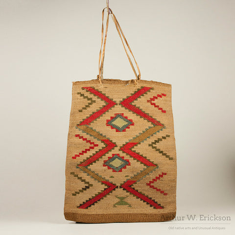 Nez Perce Corn Husk Bag with Two Eight Point Stars