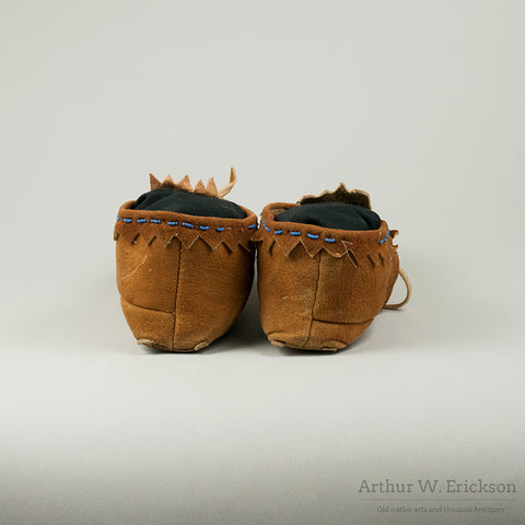 Plateau 1930's Partially Beaded Moccasins