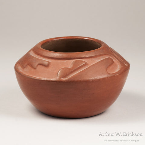 San Ildefonso Carved Redware Olla by Rose Gonzales (1900-1989) - Arthur W. Erickson - 5