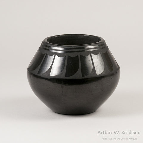 Maria and Julian San Ildefonso Pottery Jar - Arthur W. Erickson - 4