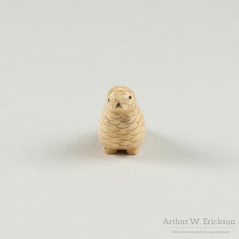 Eskimo Scrimshawed Carved Ivory Bird